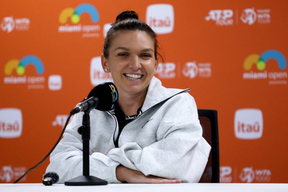 Read more about the article Simona Halep și-a ales antrenorul după eșecul de la Miami: ”Îl apreciez foarte mult”