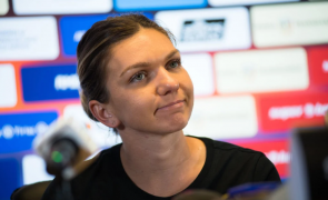 You are currently viewing Simona Halep face mişcarea momentului! Decizia româncei după ce a fost trădată. Turneul la care urmează să participe