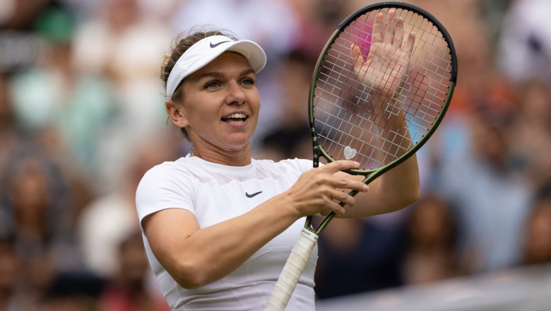 Read more about the article Simona Halep s-a calificat în semifinale la Wimbledon 2022