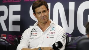 Read more about the article F1 News: Toto Wolff Responds To Lewis Hamilton’s Mercedes Strategy Concerns