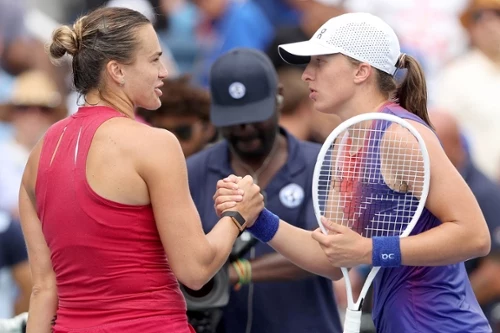 You are currently viewing Świątek i Sabalenka poznały drogę do finału US Open. Rosjanka znów na ścieżce Polki