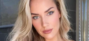 Read more about the article Paige Spiranac Wears Nothing Beneath Her Open Braless Top