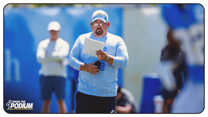 Read more about the article How Greg Roman Evaluates the Bolts Offense Without Justin Herbert