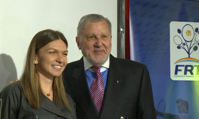 You are currently viewing Ilie Năstase a reacționat, după ce Simona Halep nu a primit wild-card la Roland Garros