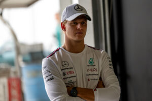 Read more about the article F1 world champion makes WORRISOME Schumacher claim